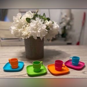 Tupperware mini play set